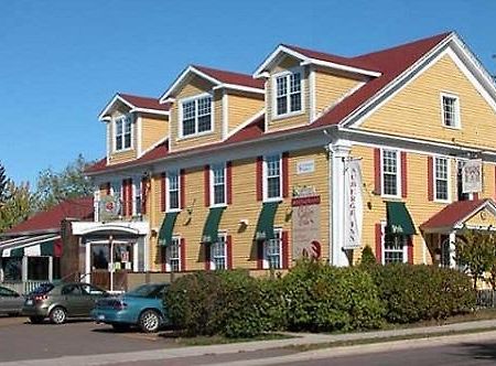Auberge Gabriele Inn Shediac Buitenkant foto