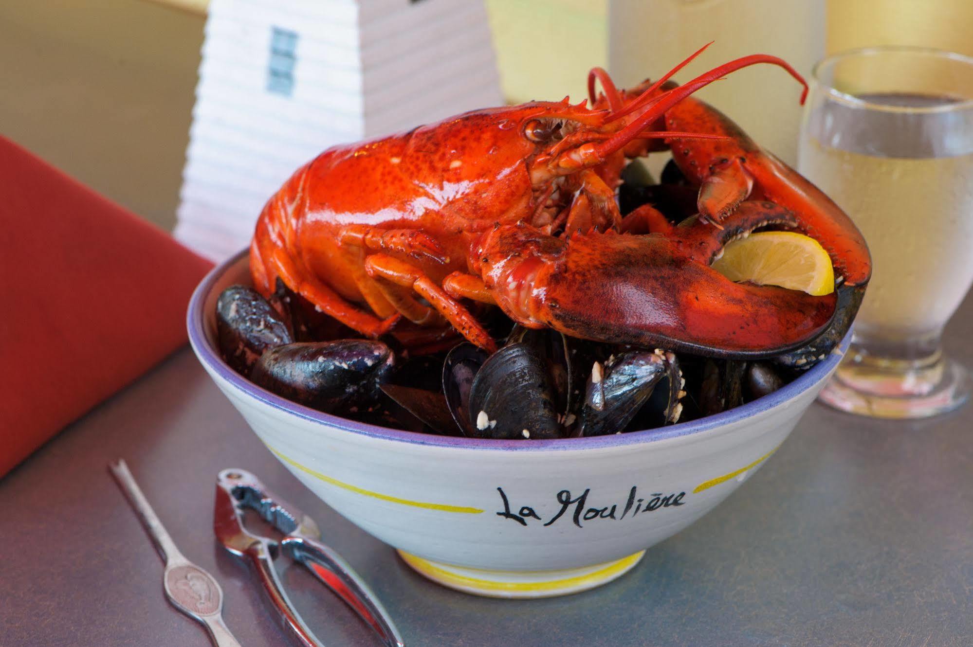 Auberge Gabriele Inn Shediac Buitenkant foto
